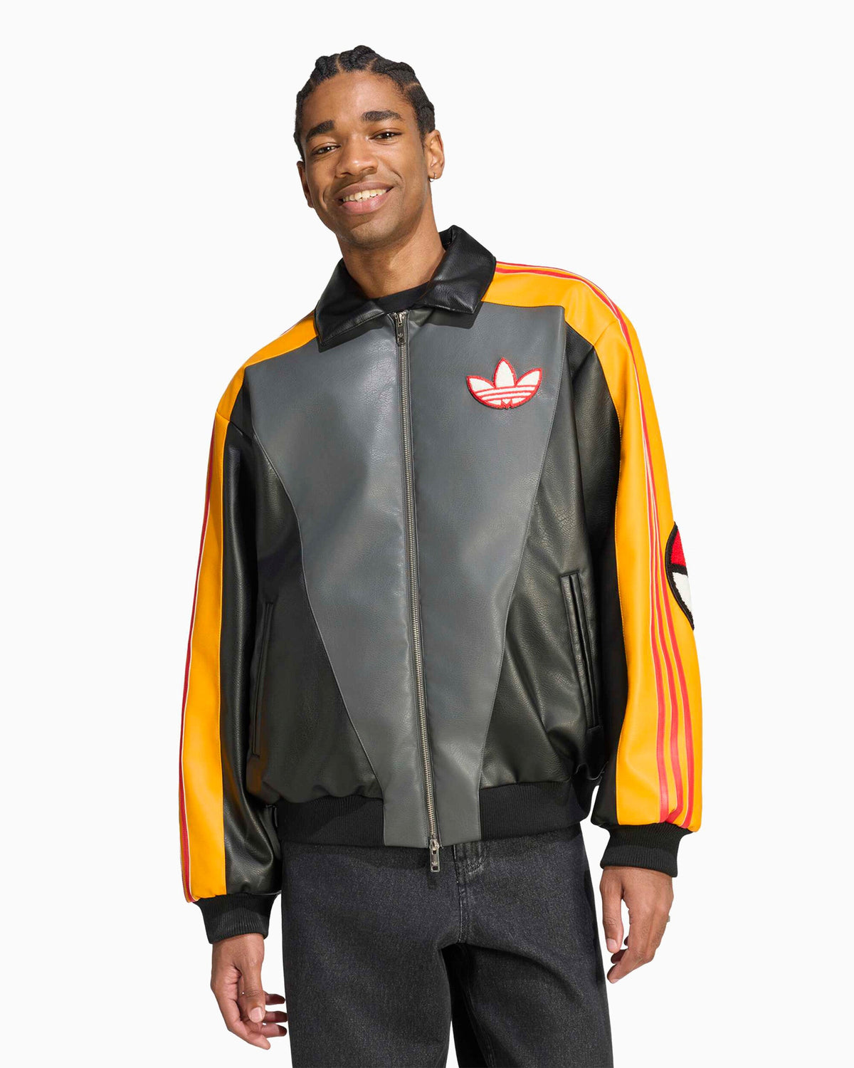 Bomber con parches Relaxed adidas Originals x Pokemon "Pikachu" Unisex