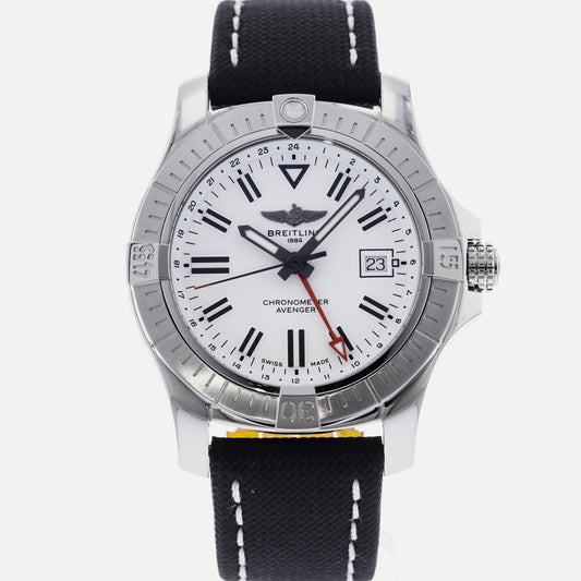 Breitling Avenger Automatic GMT 43 A32397