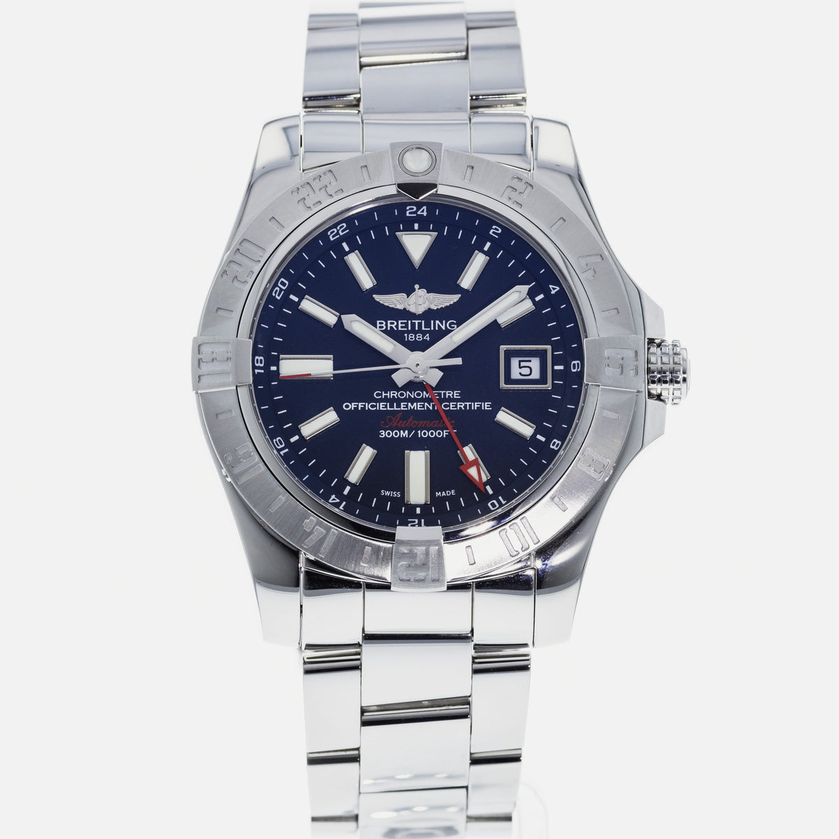 Breitling Avenger II GMT A32390