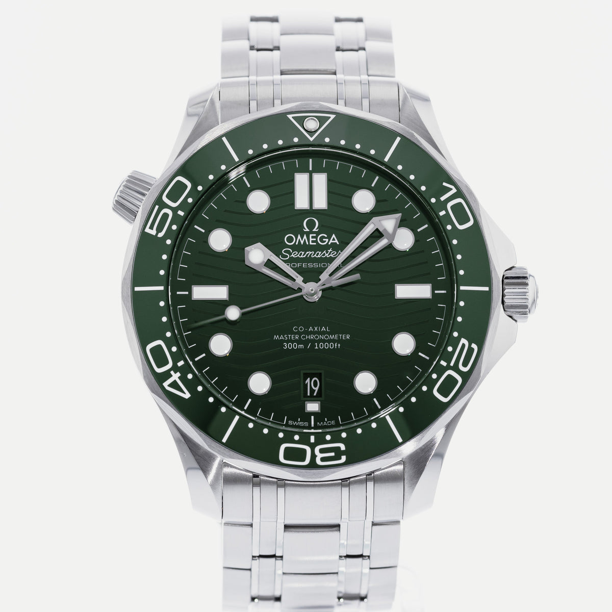 OMEGA Seamaster 300M Co-Axial Master Chronometer 210.30.42.20.10.001